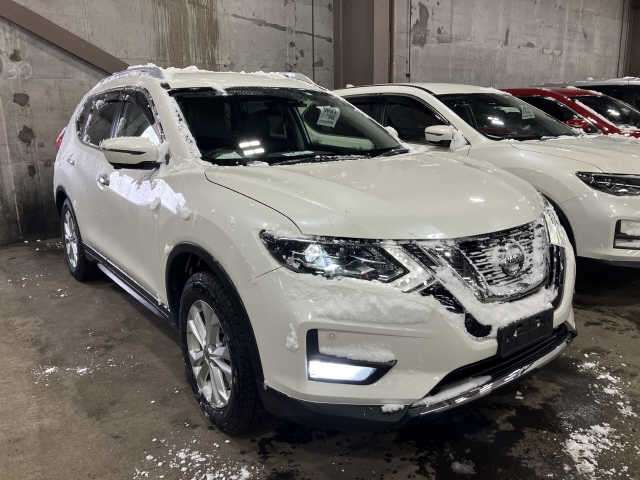 13524 NISSAN X-TRAIL NT32 2019 г. (AUCNET)