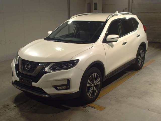 2124 NISSAN X-TRAIL T32 2018 г. (TAA Kyushu)