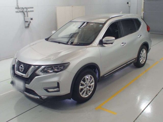 33516 NISSAN X-TRAIL HNT32 2017 г. (CAA Chubu)