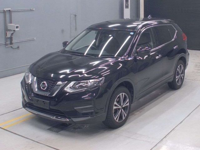 61047 NISSAN X-TRAIL NT32 2018 г. (CAA Chubu)