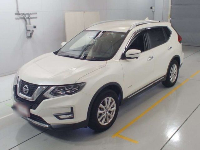 90570 NISSAN X-TRAIL HNT32 2018 г. (CAA Chubu)