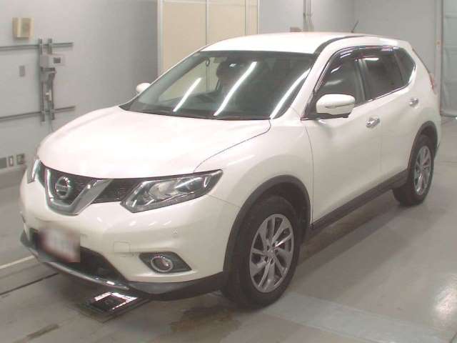 30017 NISSAN X-TRAIL NT32 2017 г. (CAA Tokyo)