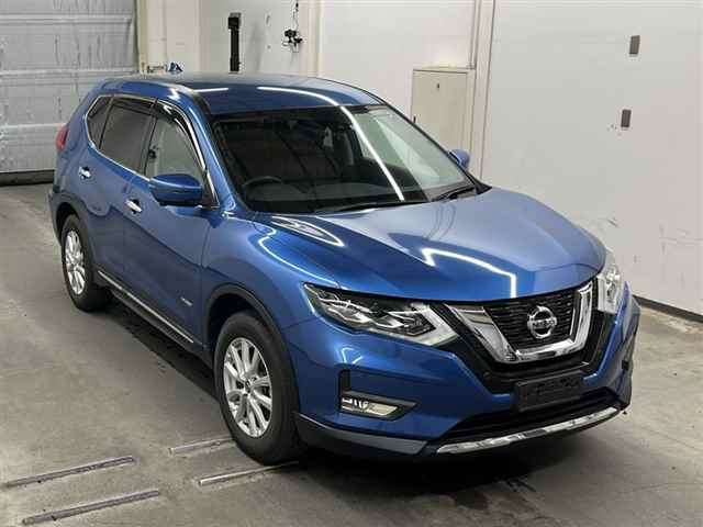 30049 NISSAN X-TRAIL HT32 2018 г. (MIRIVE Saitama)