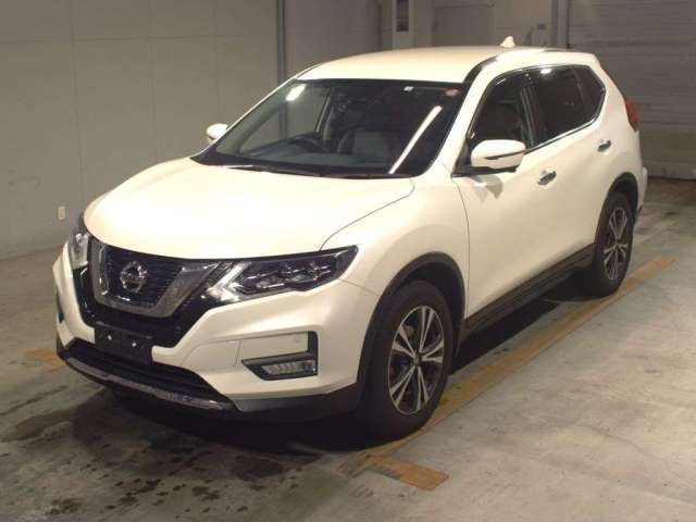 32003 NISSAN X-TRAIL NT32 2019 г. (TAA Kyushu)