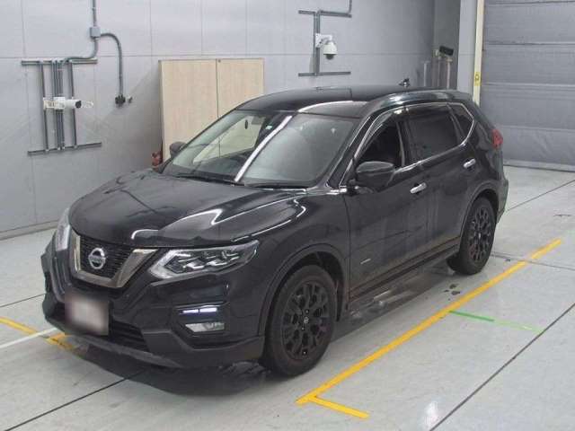 33082 NISSAN X-TRAIL HNT32 2018 г. (CAA Chubu)