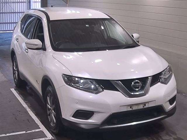 5013 NISSAN X-TRAIL HNT32 2017 г. (SAA Sapporo)