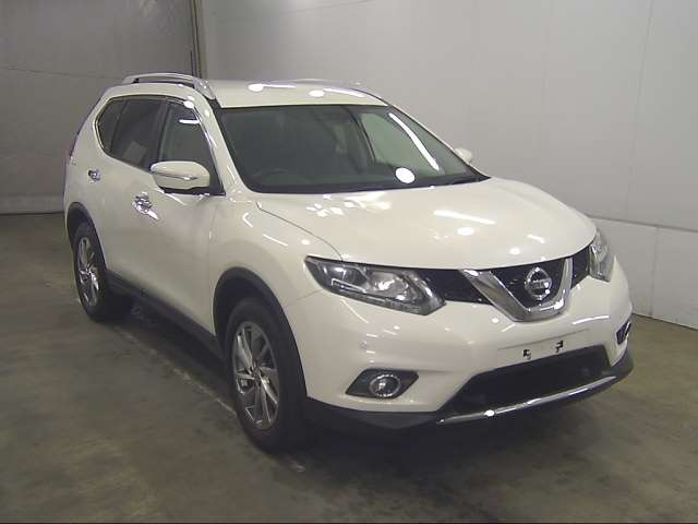 60218 NISSAN X-TRAIL T32 2017 г. (Honda Kyushu)