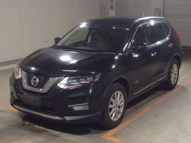 6053 NISSAN X-TRAIL HT32 2019 г. (TAA Minami Kyushu)