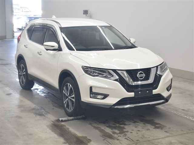 70083 NISSAN X-TRAIL NT32 2019 г. (MIRIVE Aichi)