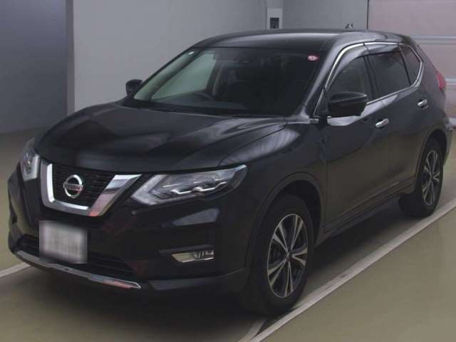 72084 NISSAN X-TRAIL T32 2018 г. (TAA Yokohama)