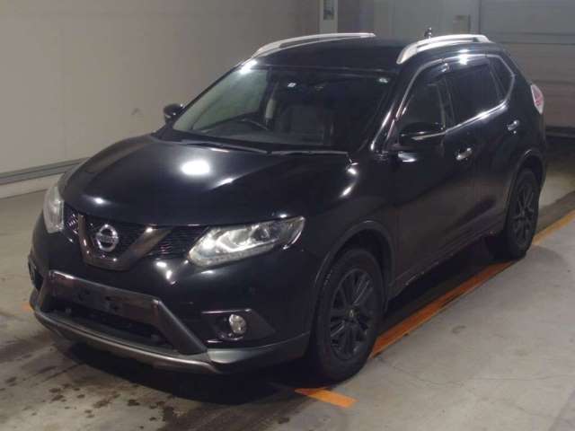 9011 NISSAN X-TRAIL NT32 2017 г. (TAA Minami Kyushu)