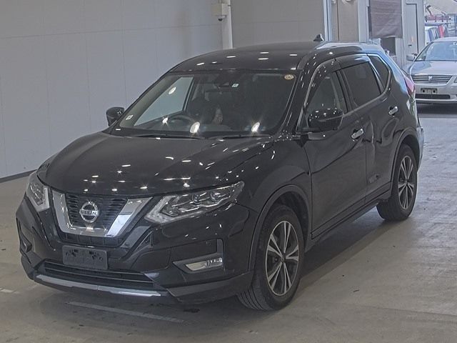 1803 NISSAN X-TRAIL NT32 2018 г. (ARAI Oyama)