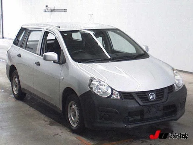 Nissan AD VY12 2018