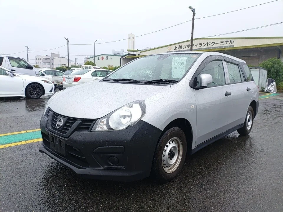 Nissan AD VY12 2022