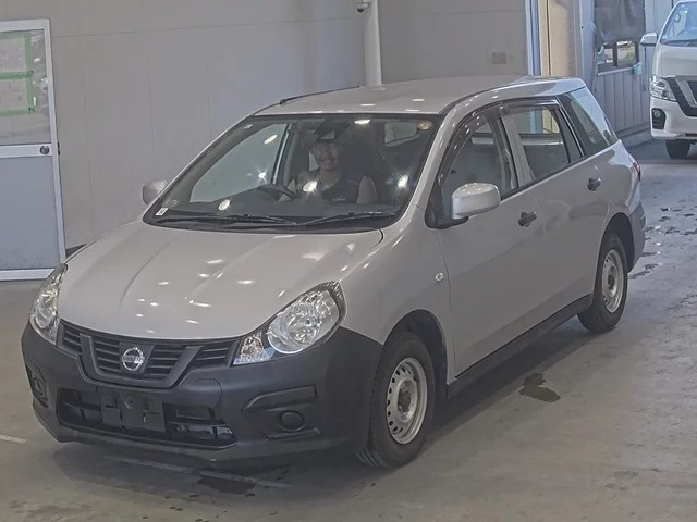 Nissan AD VY12 2018