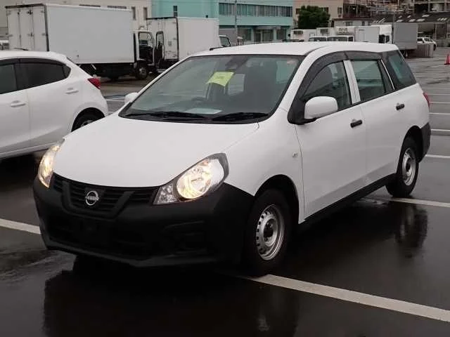 Nissan AD VY12 2021