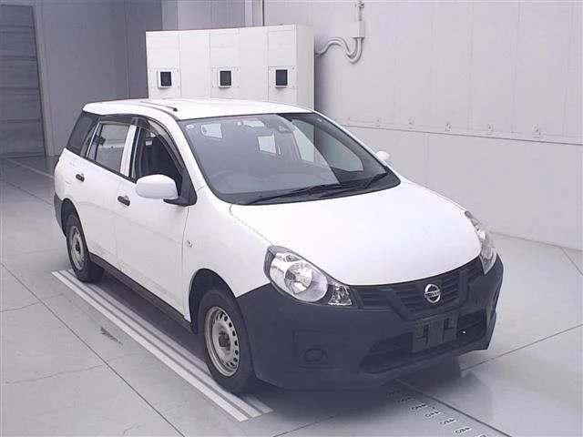 Nissan AD VZNY12 2021