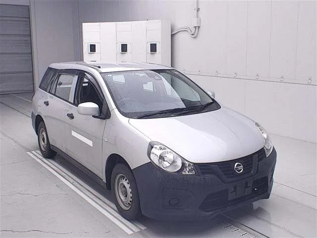 Nissan AD VY12 2019