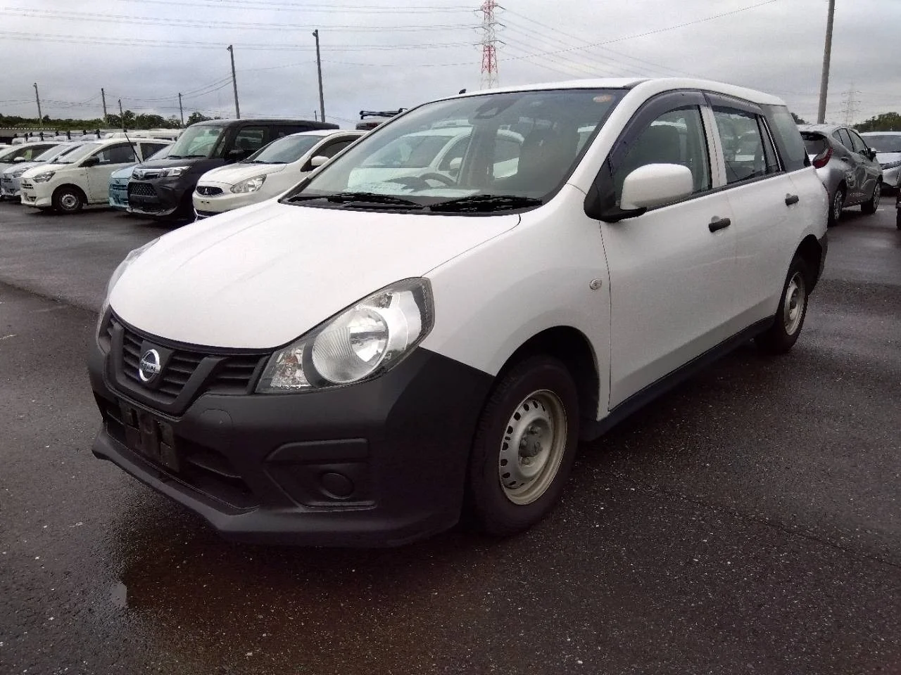 Nissan AD VY12 2019