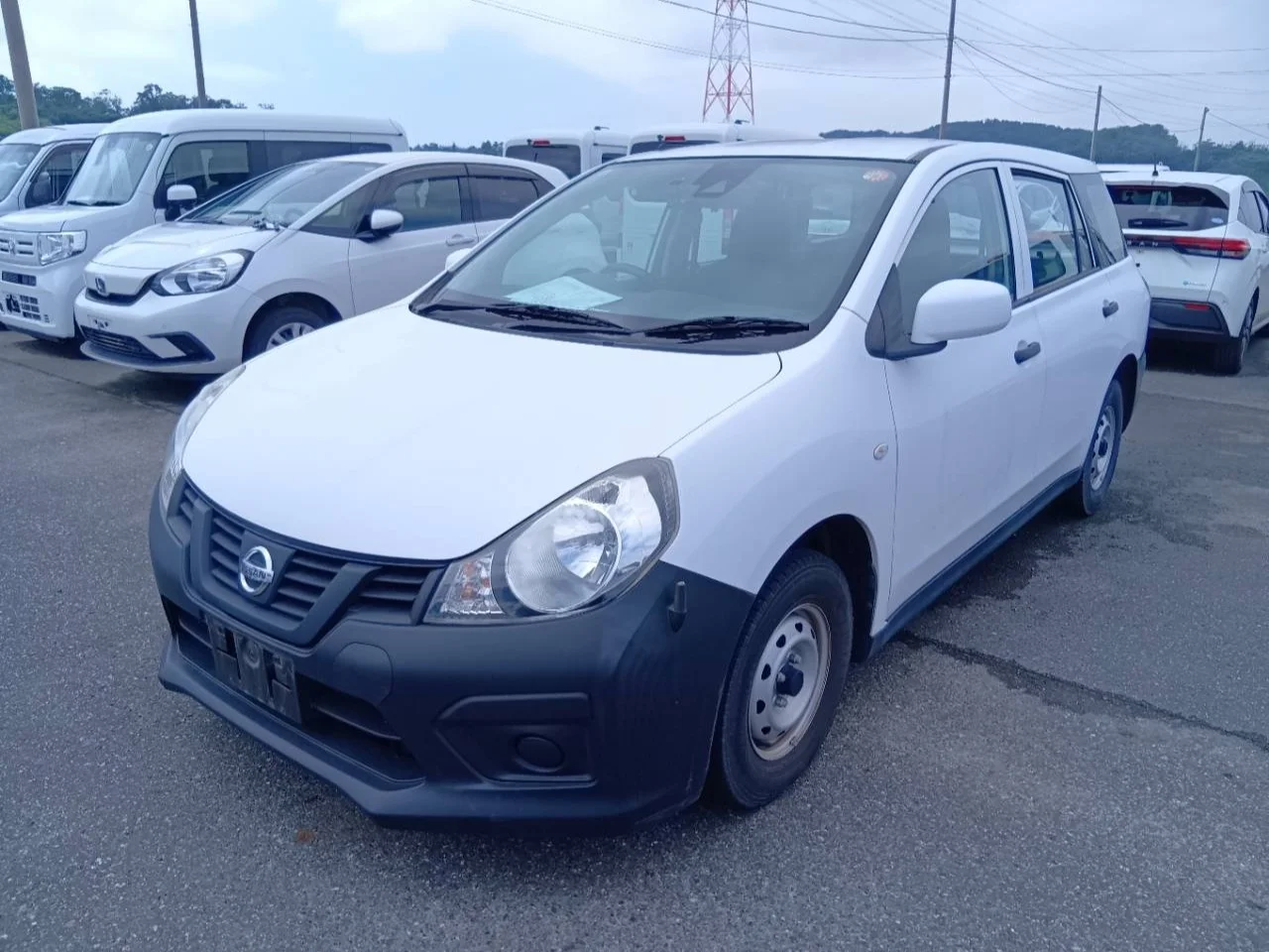 Nissan AD VY12 2019