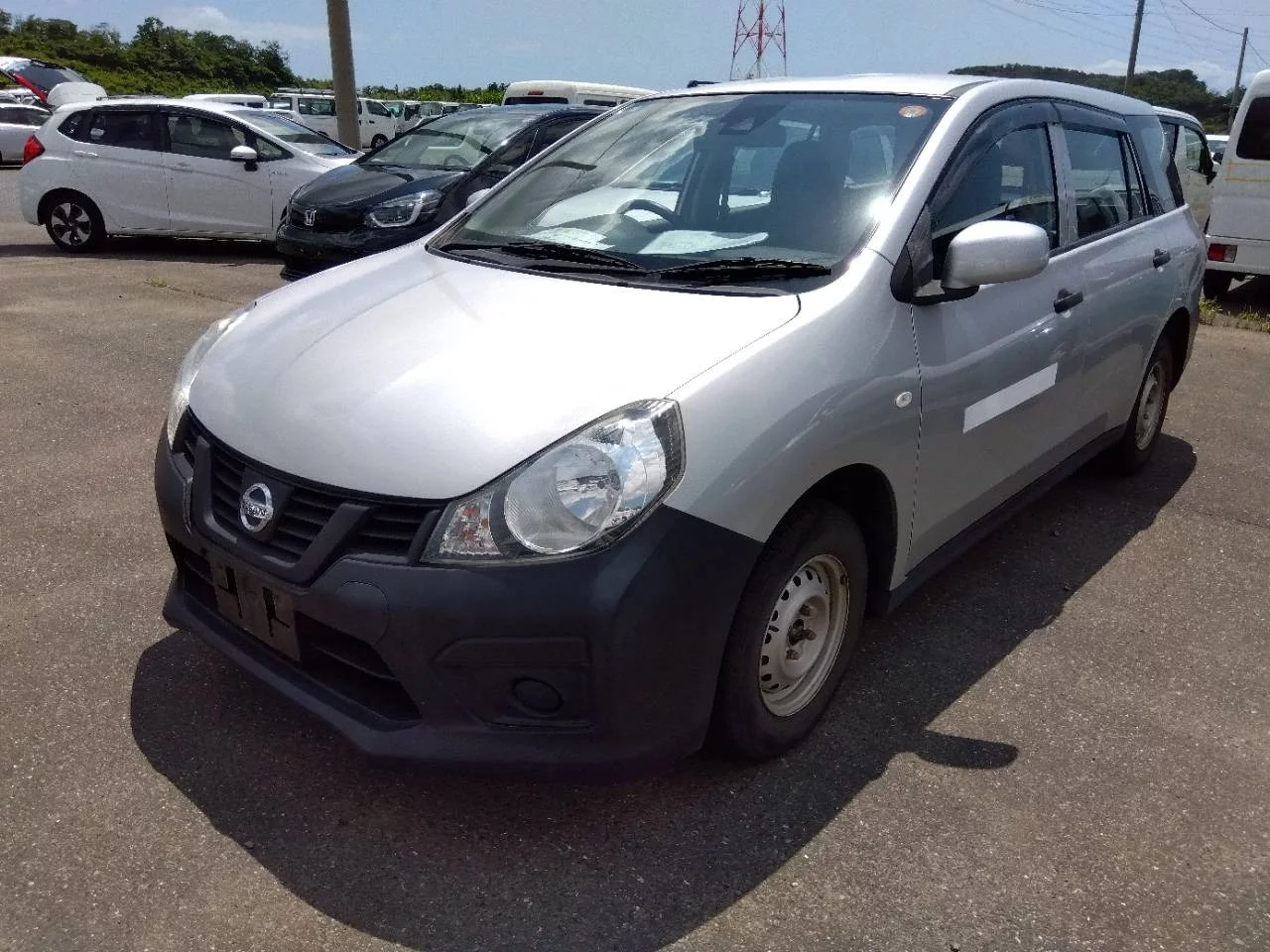 Nissan AD VY12 2019