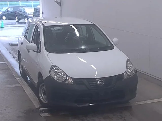 Nissan AD VY12 2020