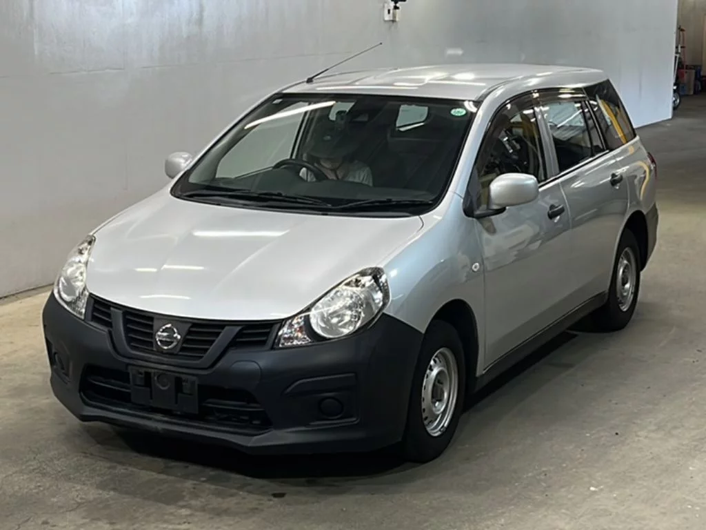 Nissan AD VY12 2019