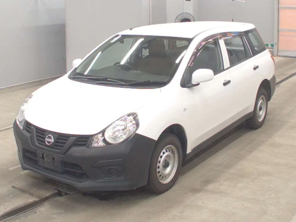 Nissan AD VZNY12 2021