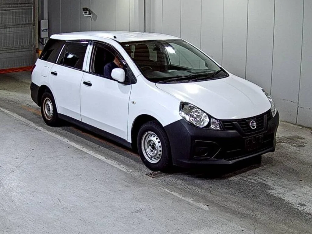 Nissan AD VY12 2019