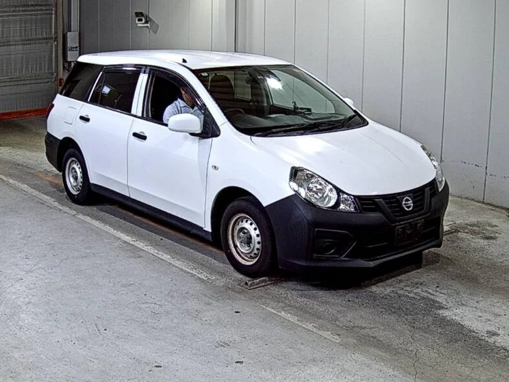 Nissan AD VY12 2019