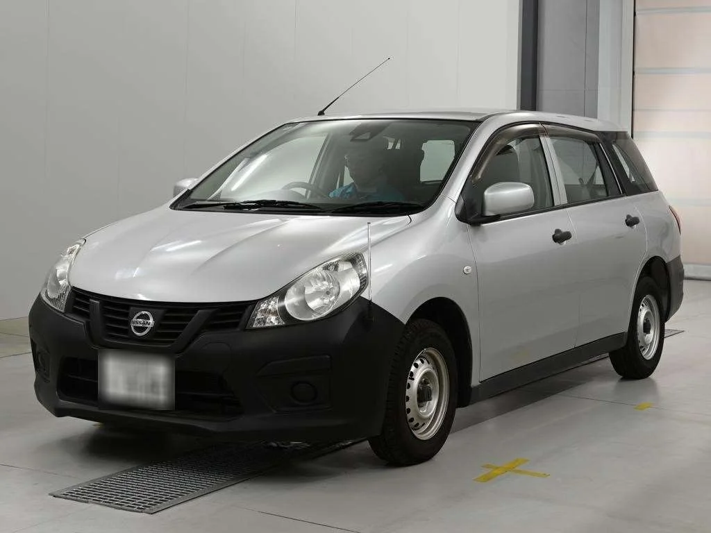 Nissan AD VY12 2018