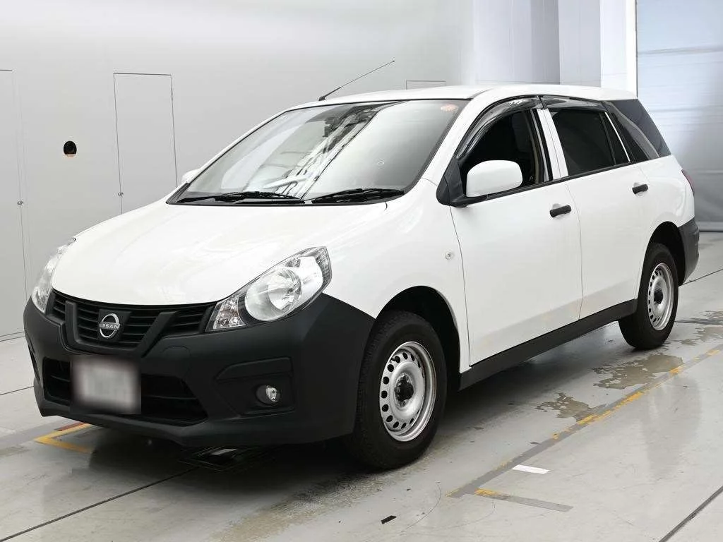 Nissan AD VZNY12 2021