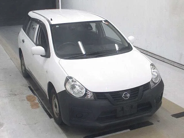Nissan AD VY12 2018