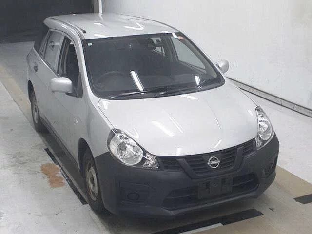 Nissan AD VY12 2022