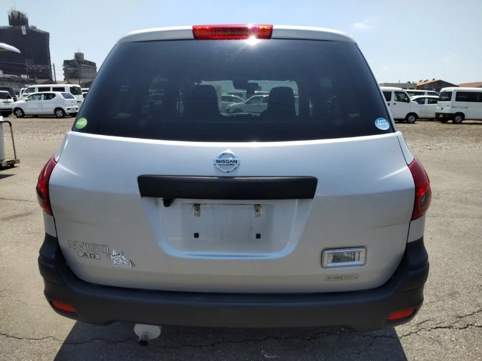 Nissan AD VY12 2021