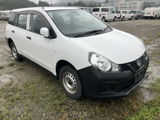 Nissan AD VZNY12 2021