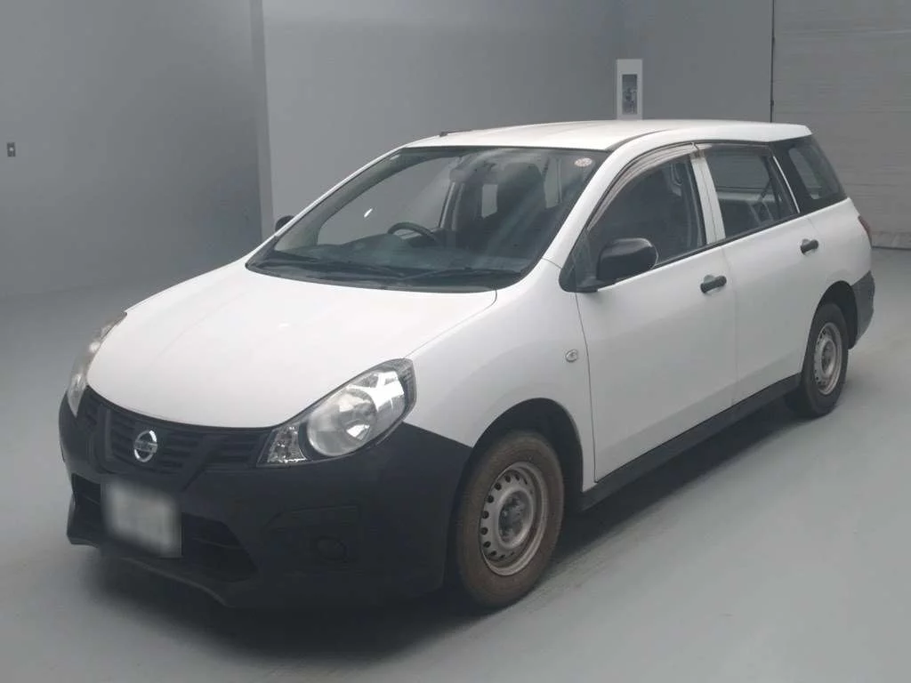 Nissan AD VY12 2019