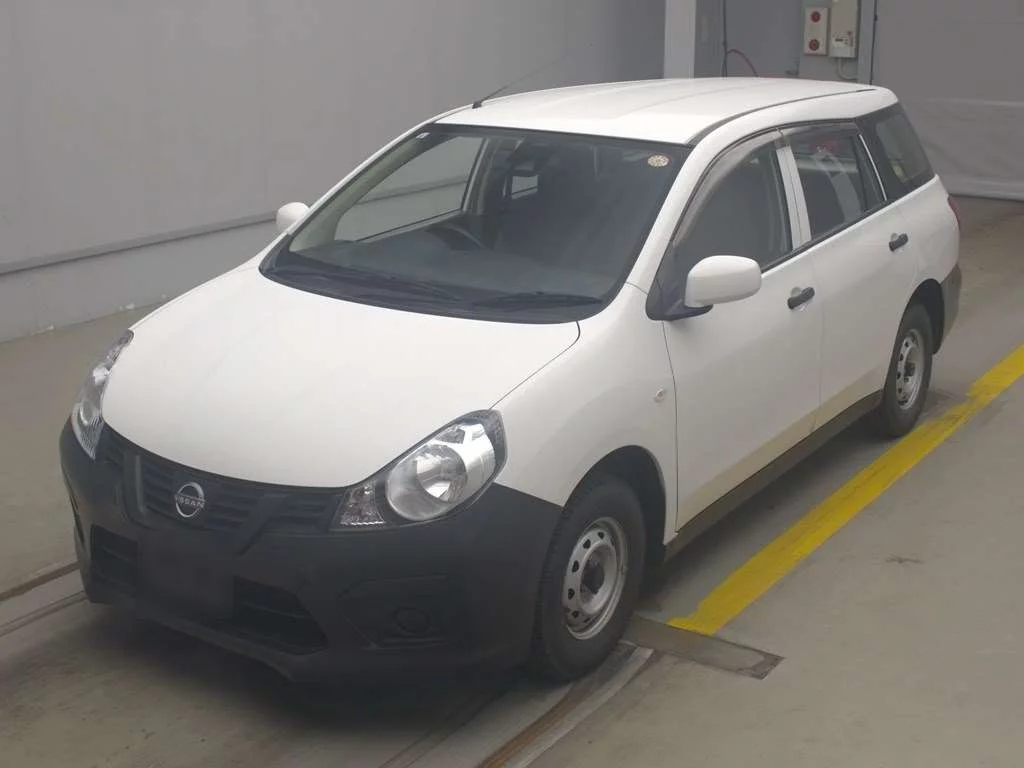 Nissan AD VY12 2022