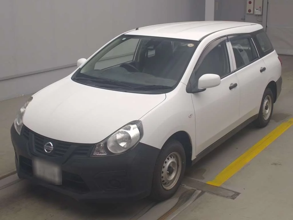 Nissan AD VY12 2021