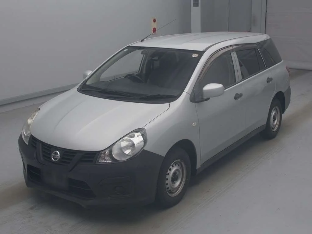 Nissan AD VY12 2021