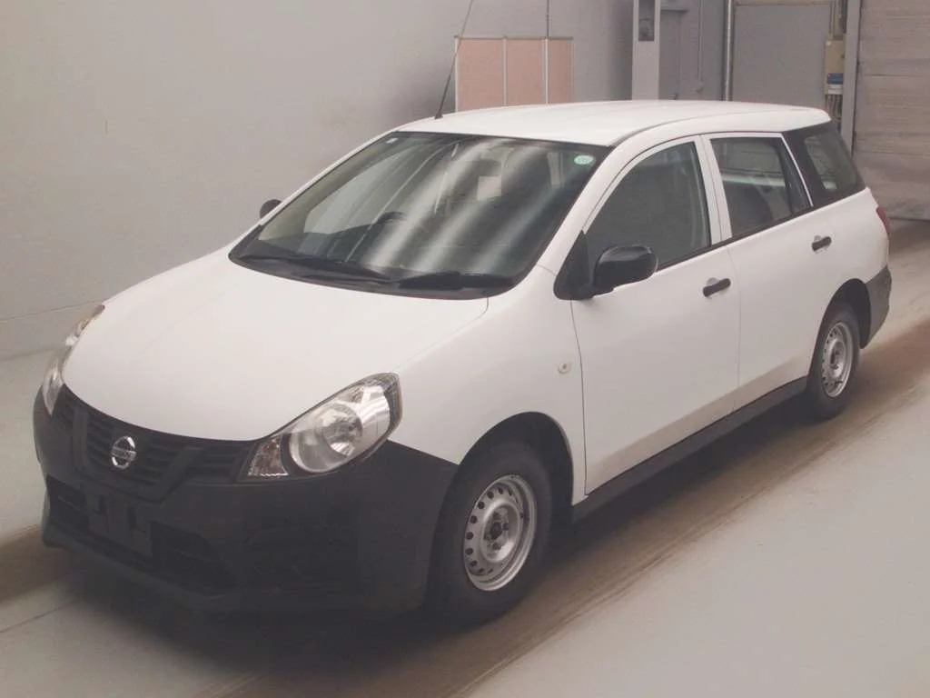 Nissan AD VY12 2019