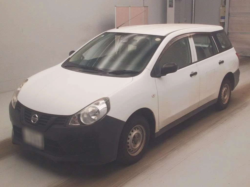 Nissan AD VY12 2019