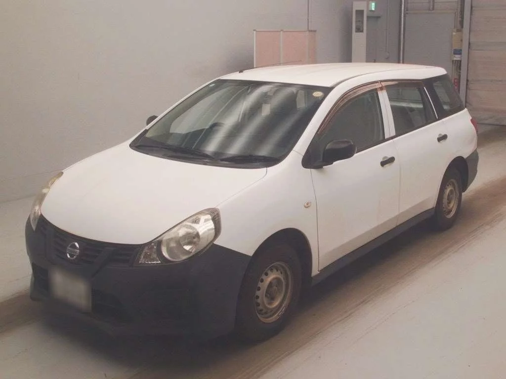 Nissan AD VY12 2019