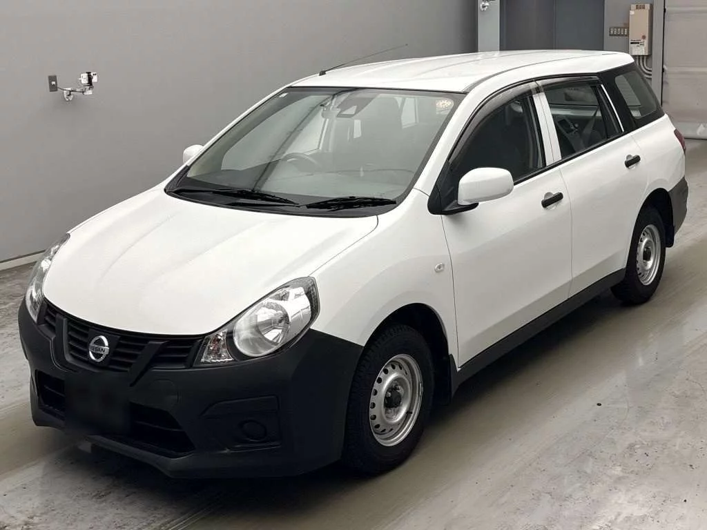 Nissan AD VY12 2019