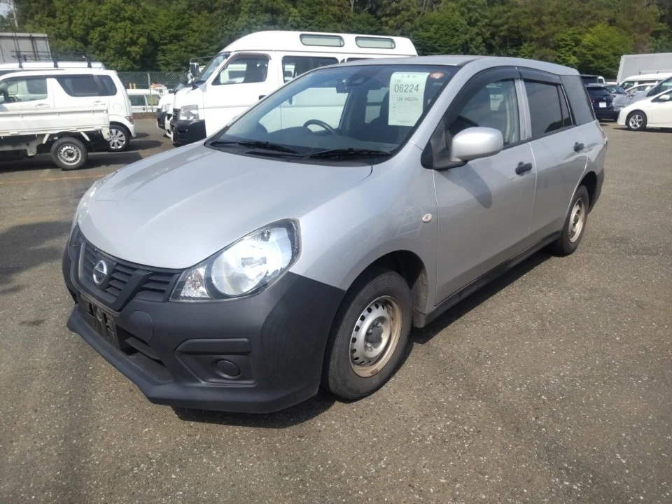 Nissan AD VY12 2021