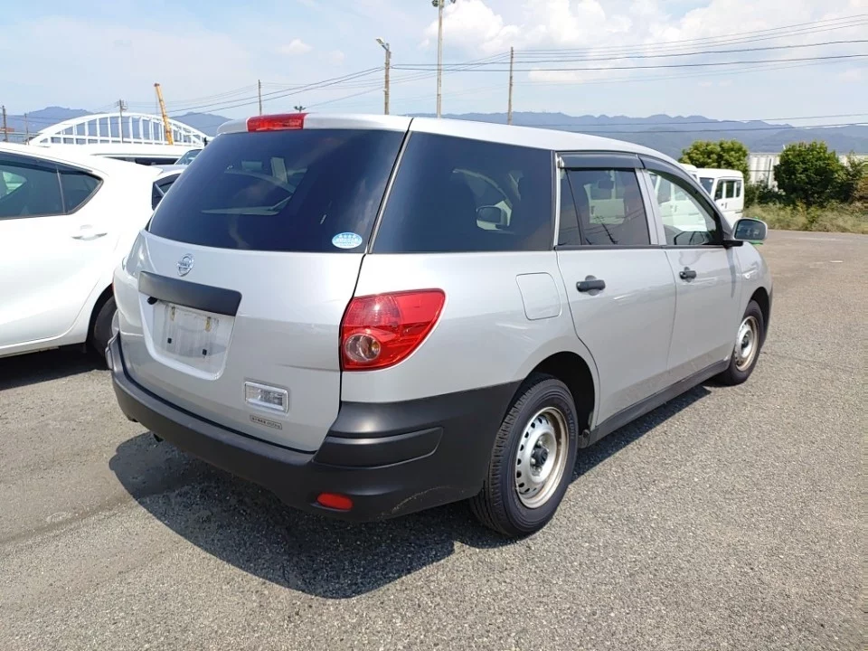 Nissan AD VY12 2021