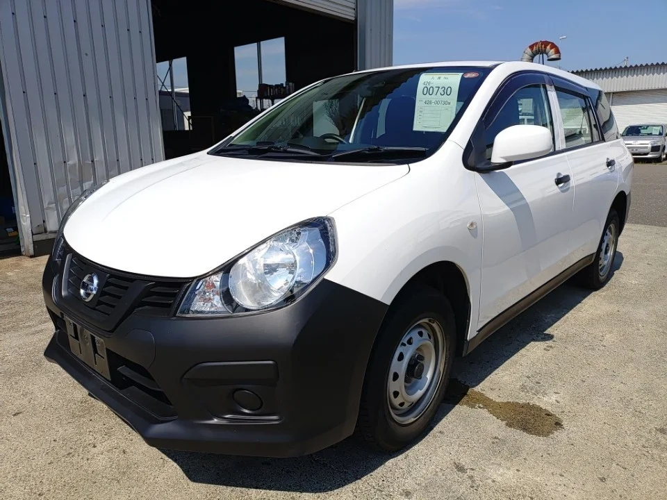 Nissan AD VZNY12 2021