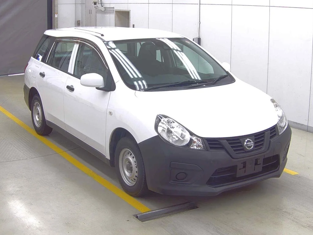 Nissan AD VY12 2019