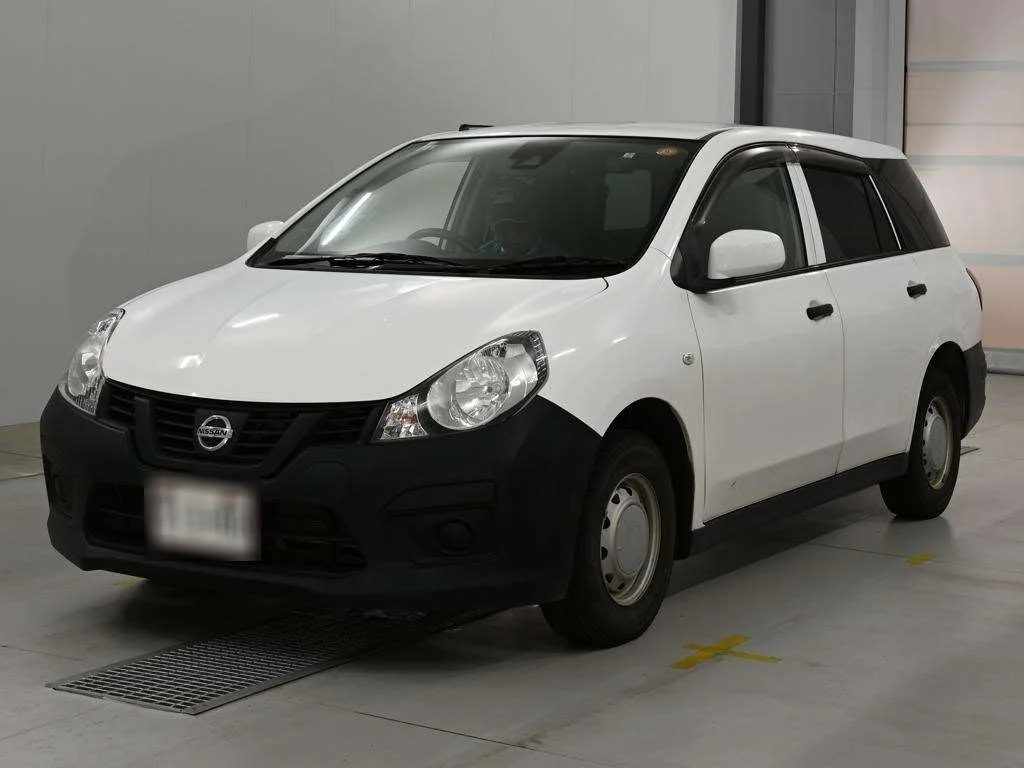 Nissan AD VY12 2018