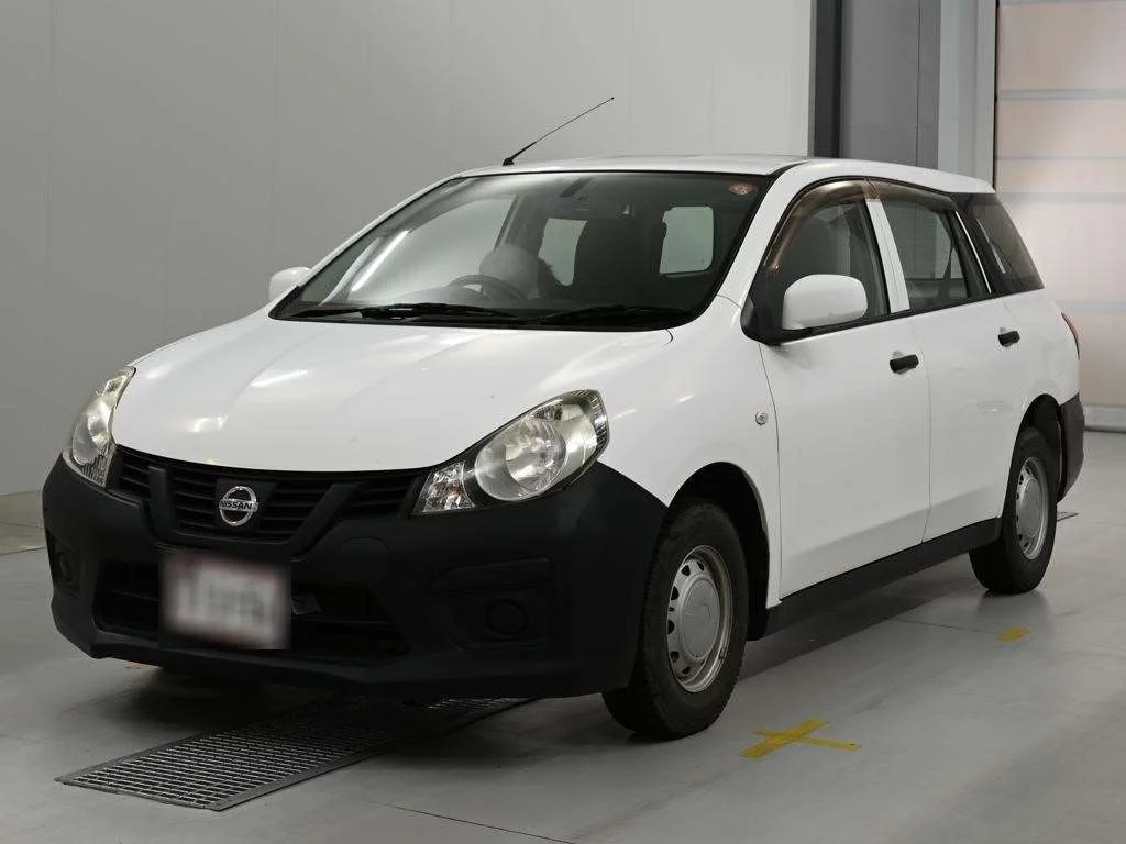 Nissan AD VY12 2018